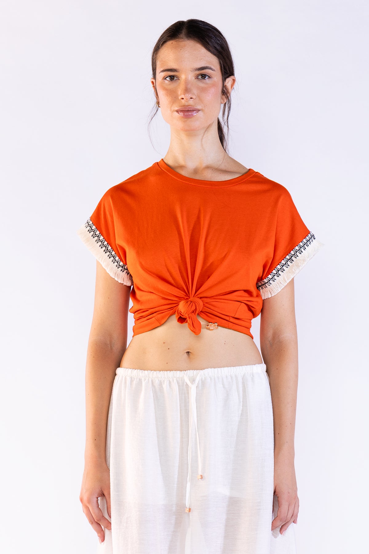 Fringes Tee en Orange Tops y Camisas Polonio UY