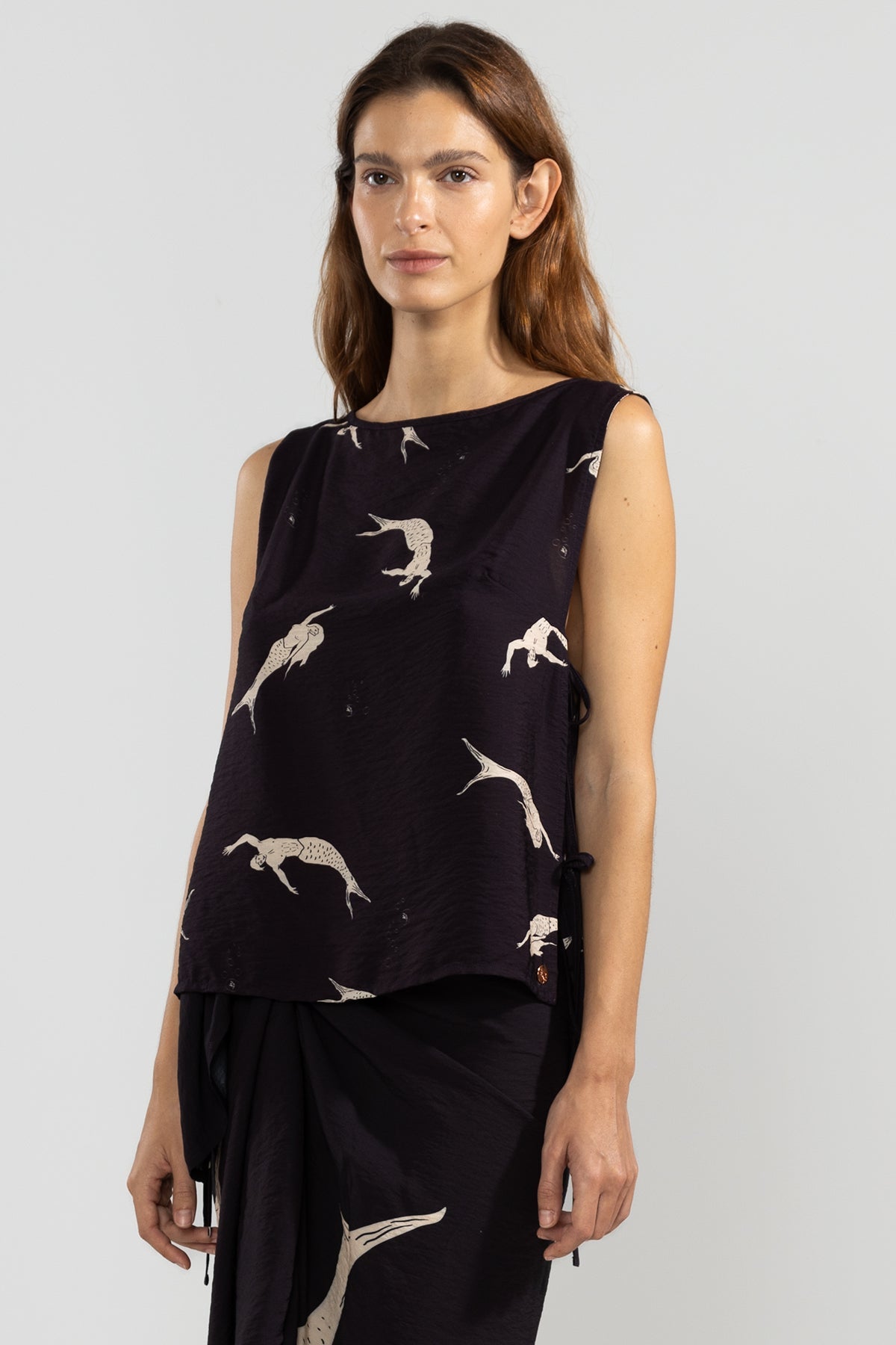 Pareo Mermaid Black Tops y Camisas Polonio UY