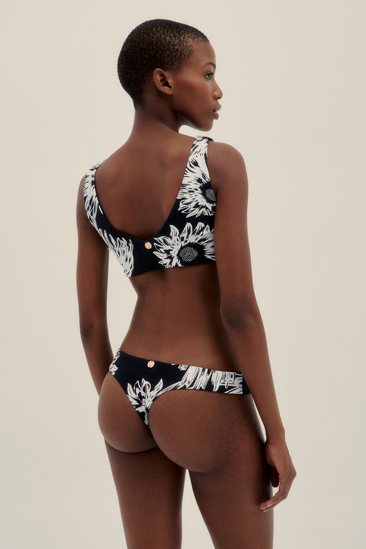 Jelly Black Aamaya Top - Polonio