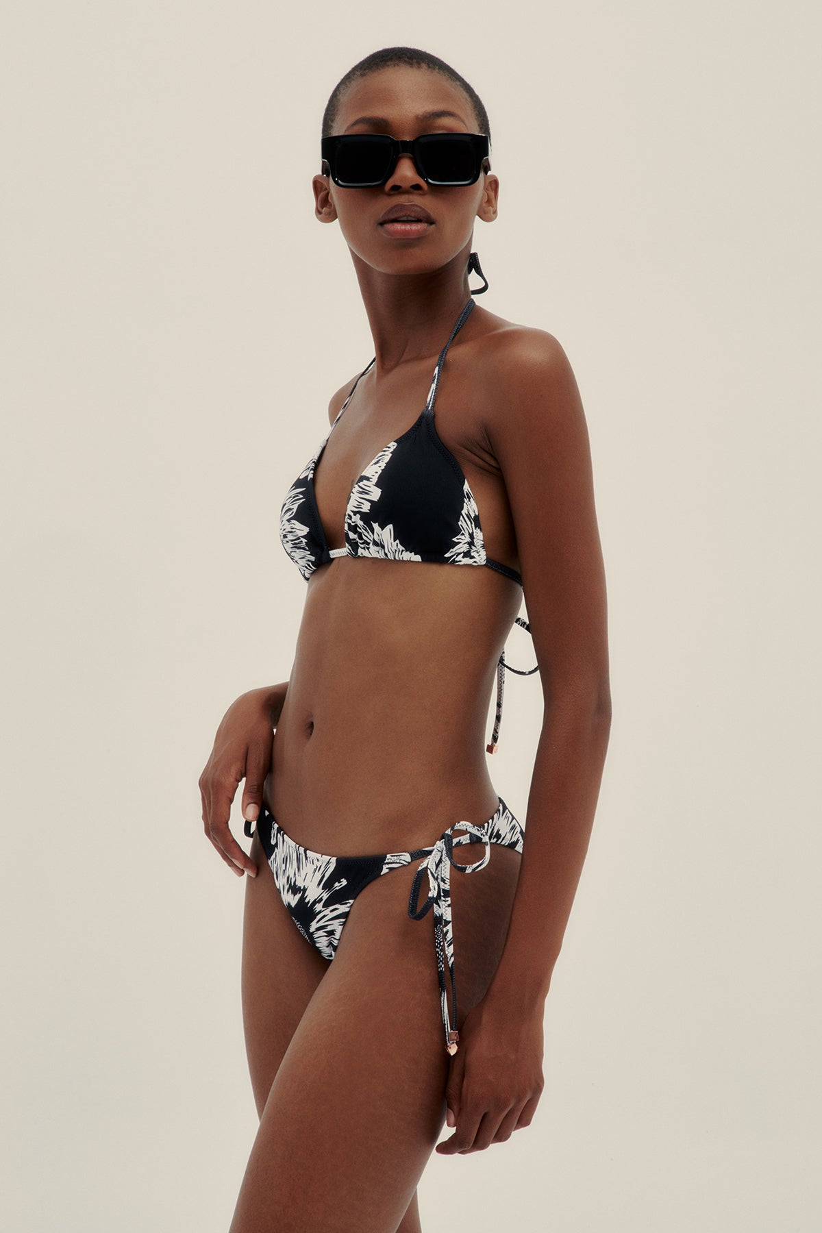 Jelly Black Triangle Bikini Top - Polonio