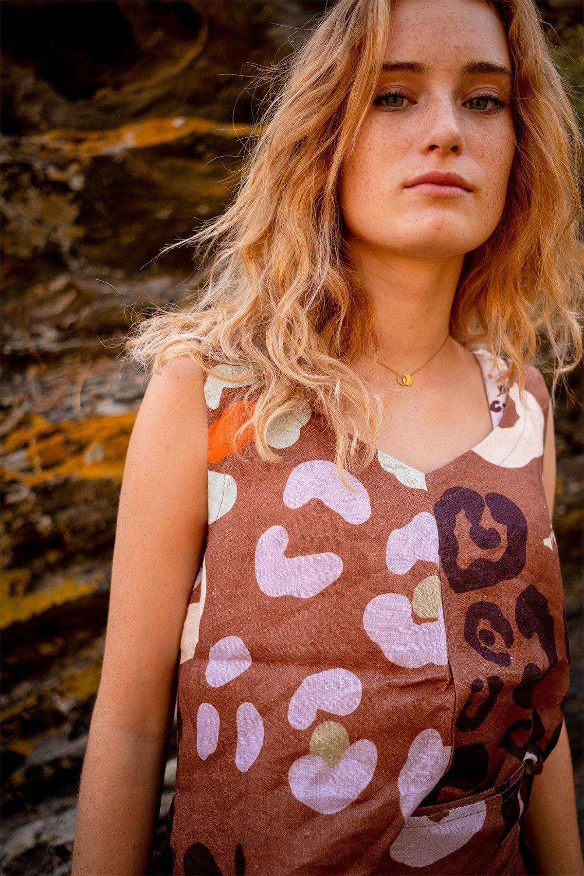 Mica Linen Top Spotted Caramel