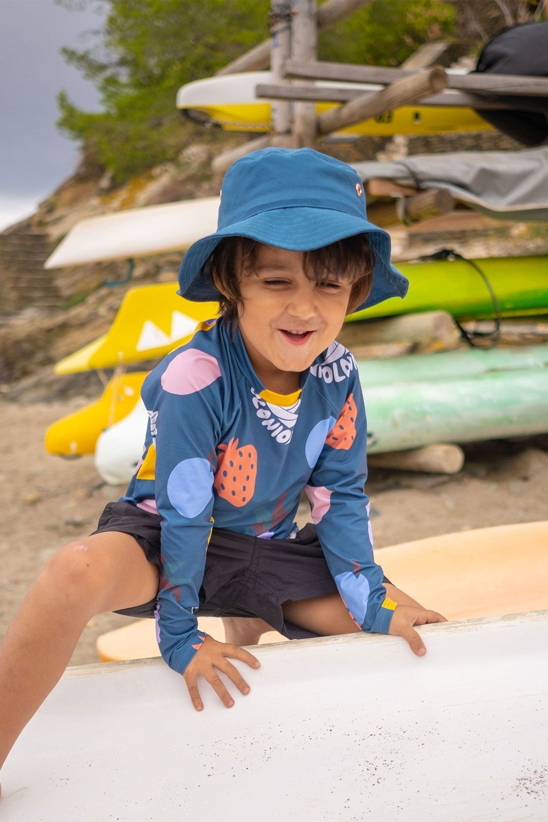 Fruit Salad Raglan Niño