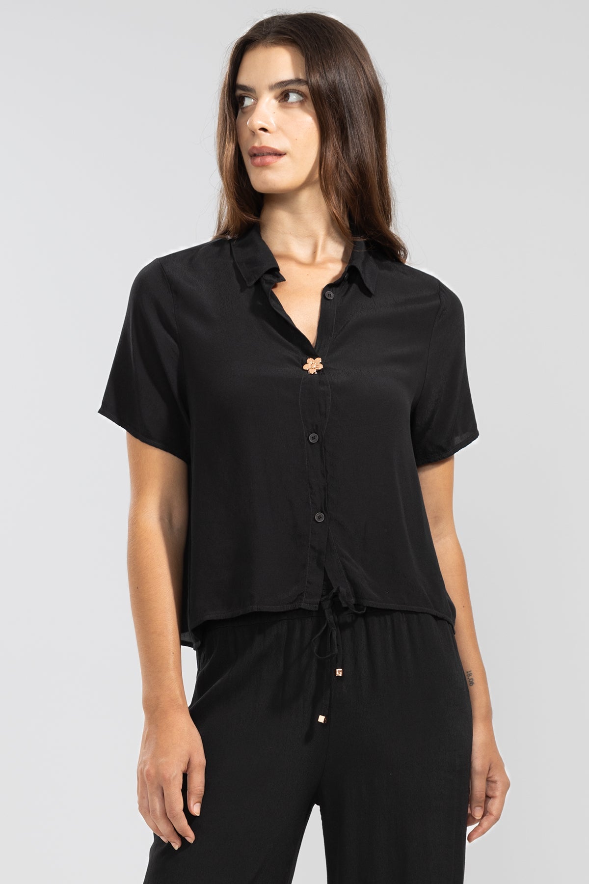 SHORT SLEEVE SHIRT FLOWER CREPE