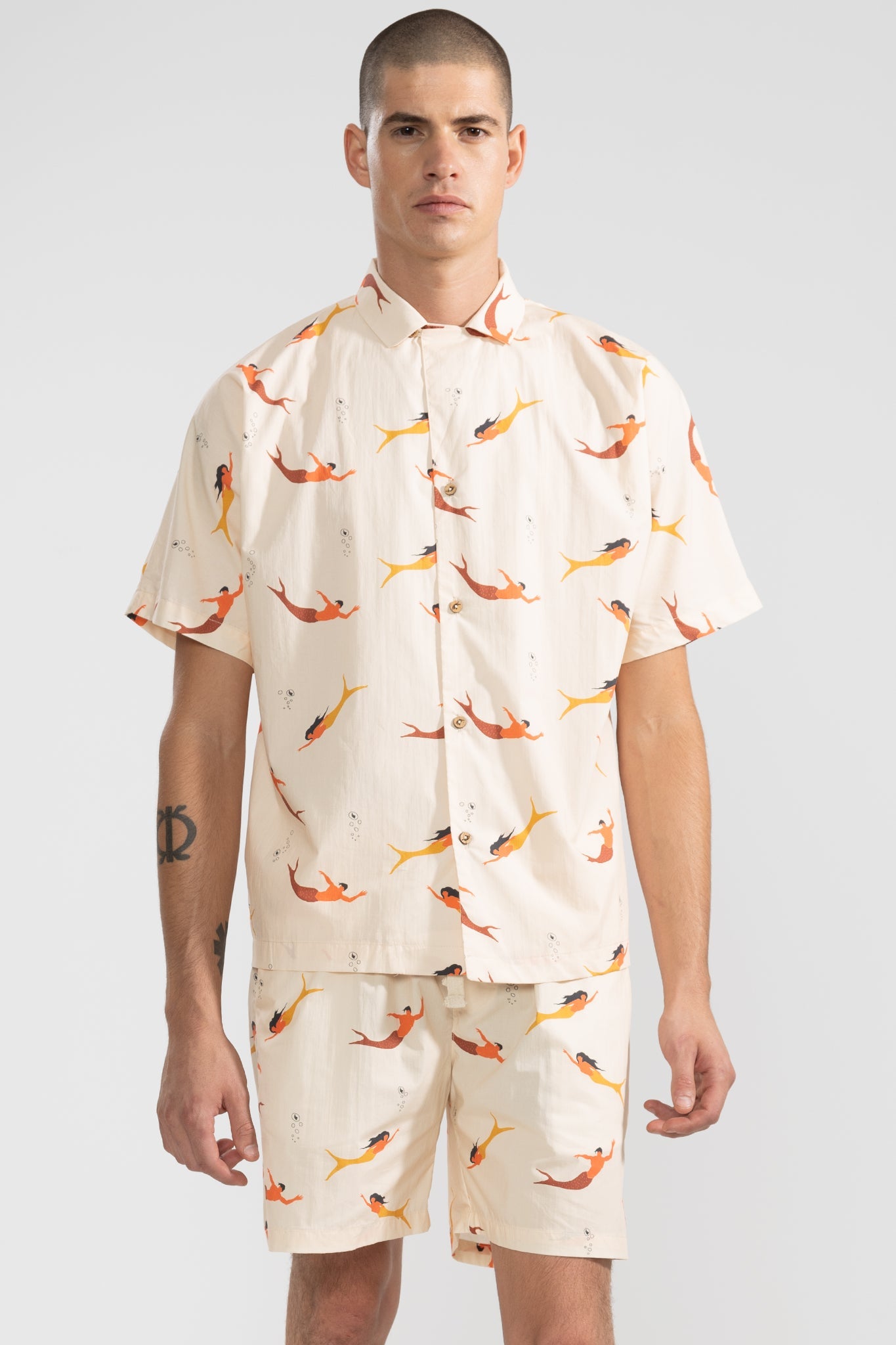 CONVERTIBLE CAMP-COLLAR SHIRT