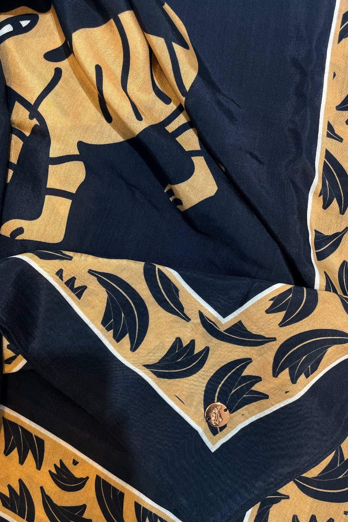 Scarf Tigress Camel - Polonio Uruguay
