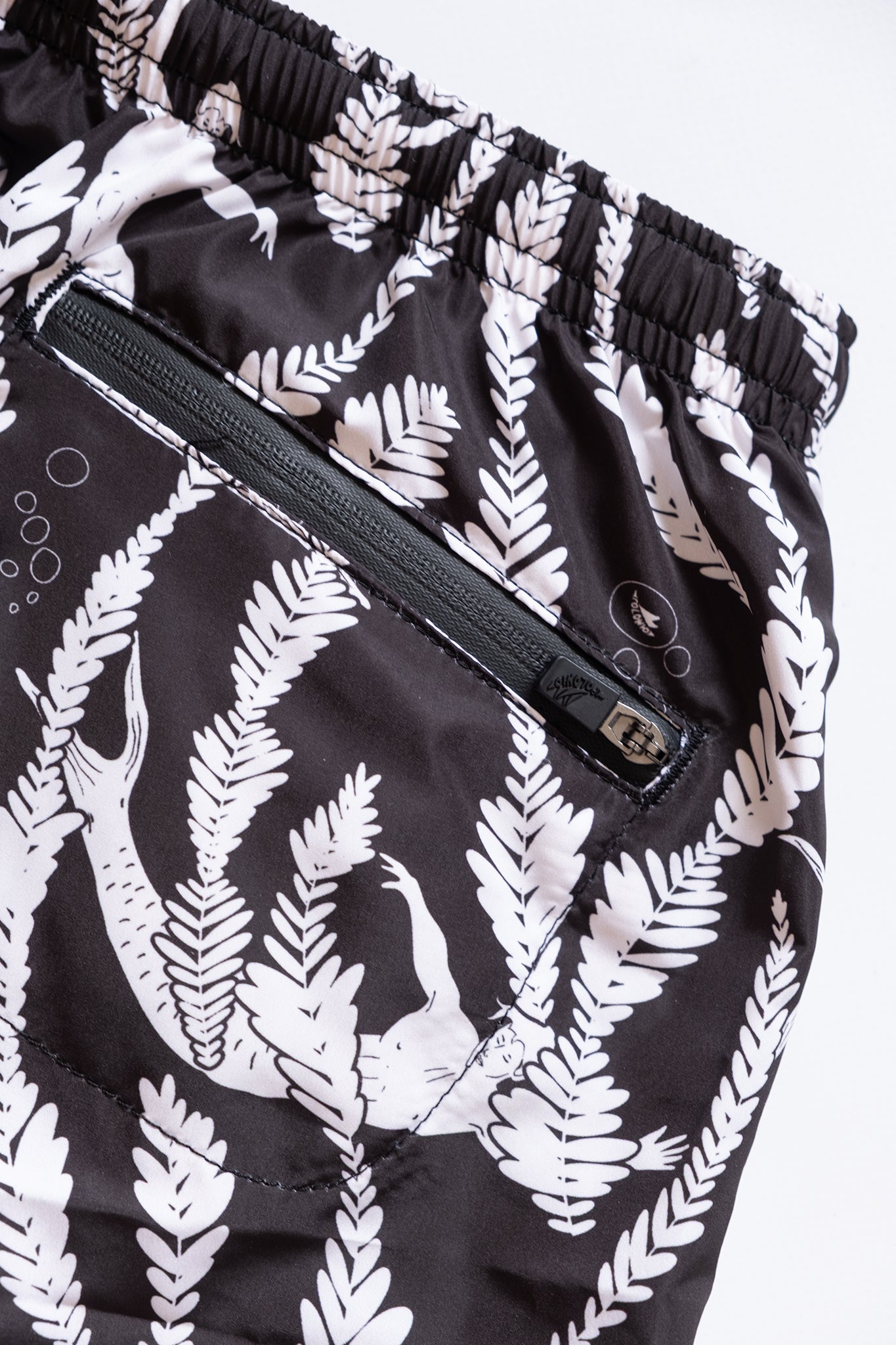 UNDER THE SEA RUNNER