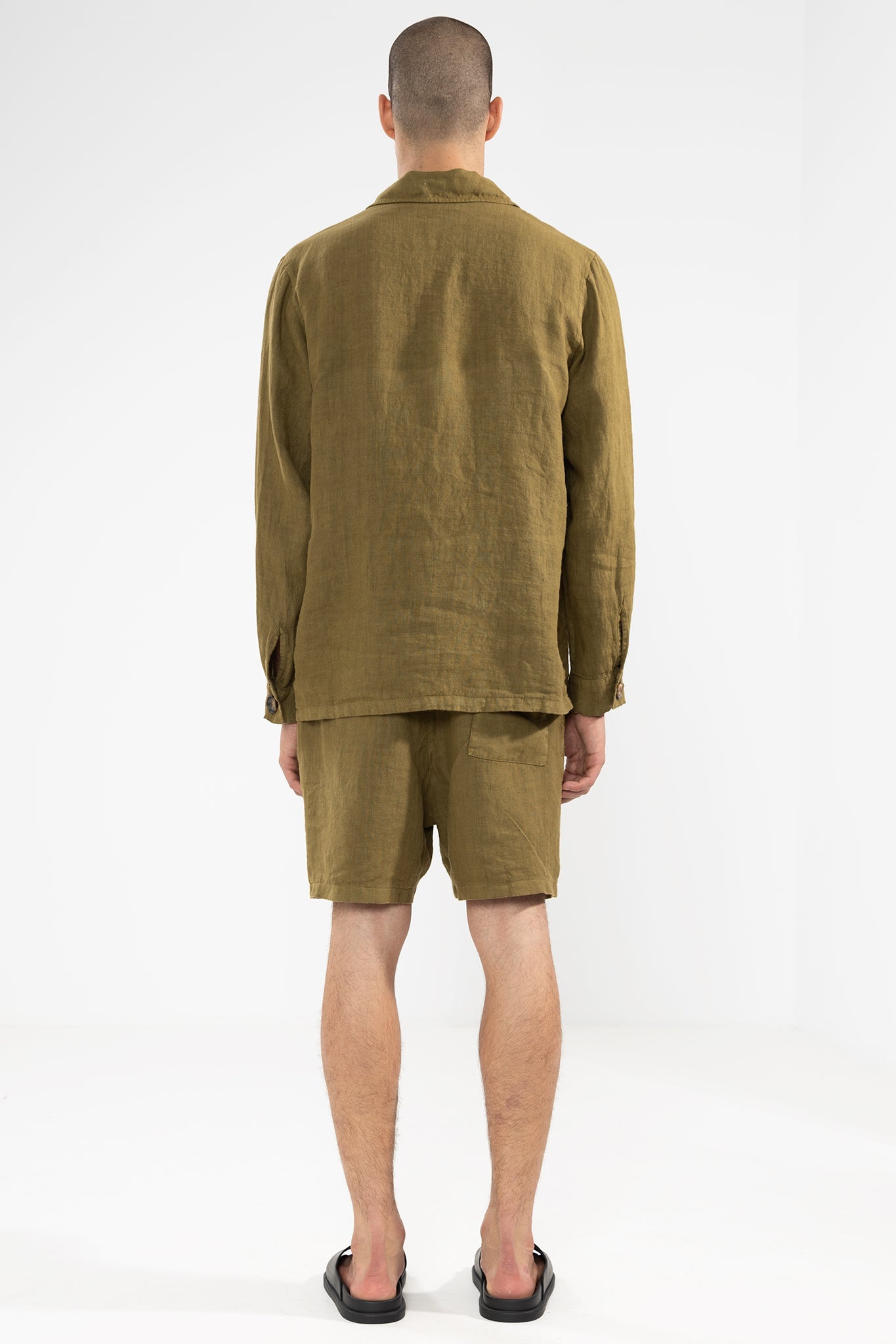 PREMIUM LINEN SHORTS